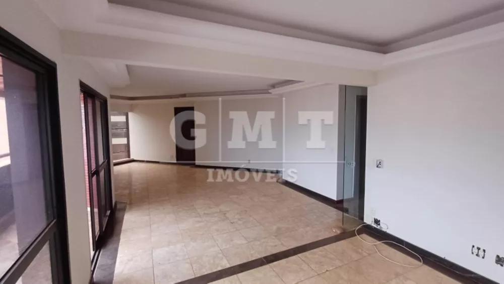 Apartamento à venda com 3 quartos, 174m² - Foto 1