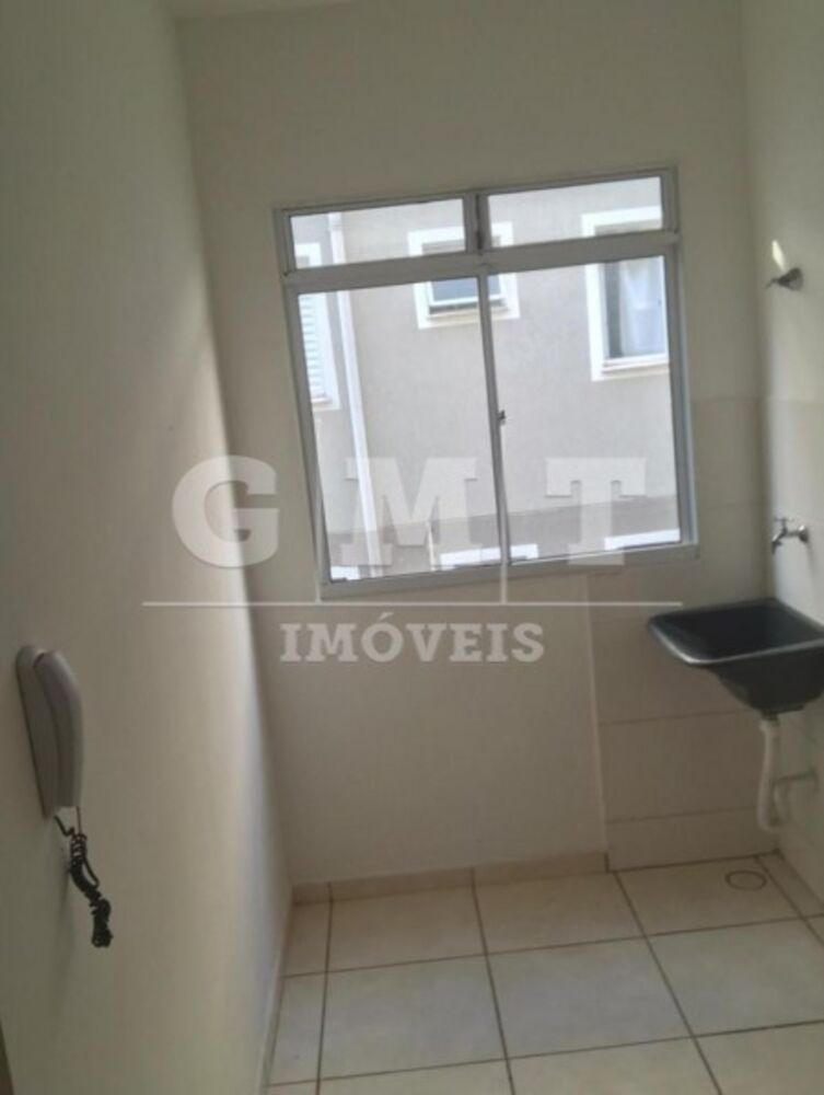 Apartamento à venda com 2 quartos, 43m² - Foto 2