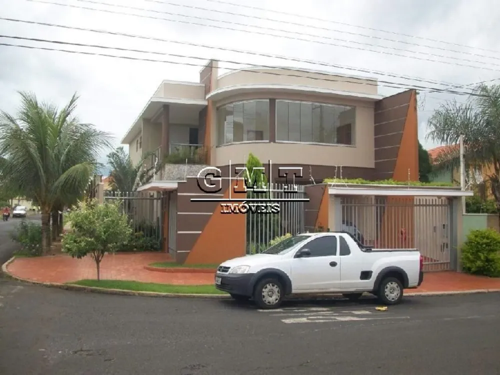Sobrado, 4 quartos, 291 m² - Foto 1