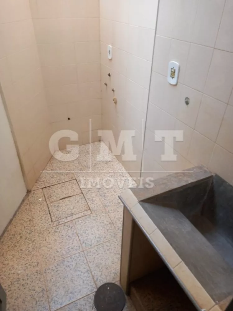 Prédio Inteiro para alugar com 2 quartos, 140m² - Foto 7