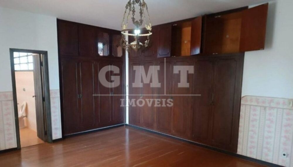 Casa à venda com 6 quartos, 571m² - Foto 15