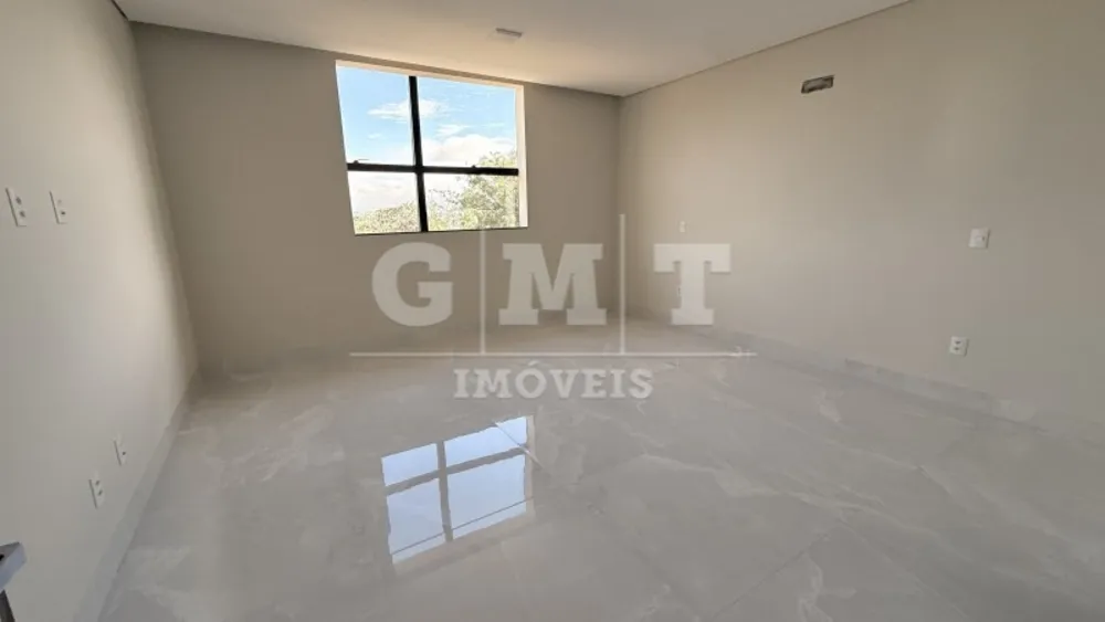 Casa, 4 quartos, 250 m² - Foto 11