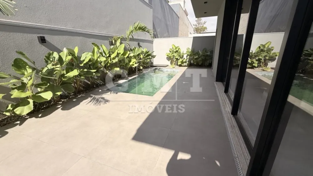 Casa, 4 quartos, 250 m² - Foto 8