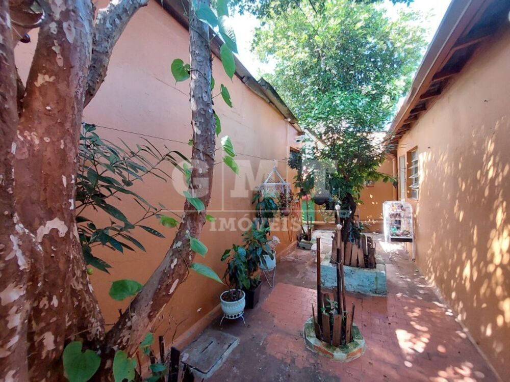Casa à venda com 3 quartos, 151m² - Foto 14