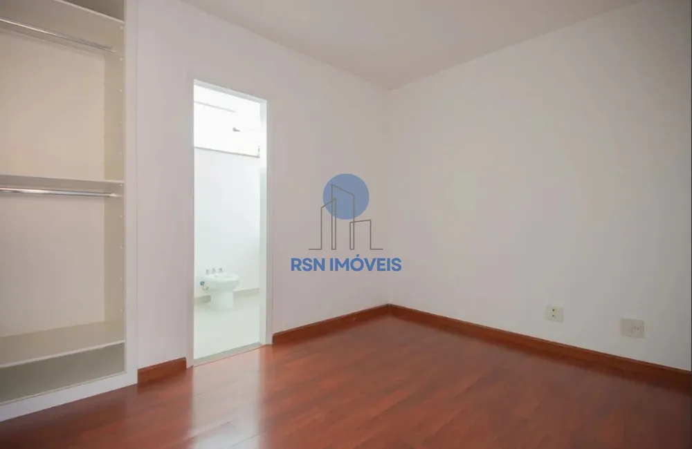 Casa, 4 quartos, 700 m² - Foto 1