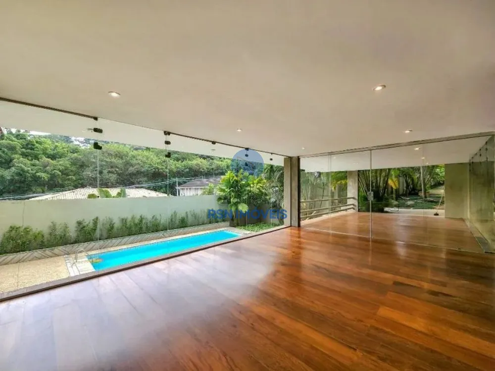 Casa, 5 quartos, 730 m² - Foto 1