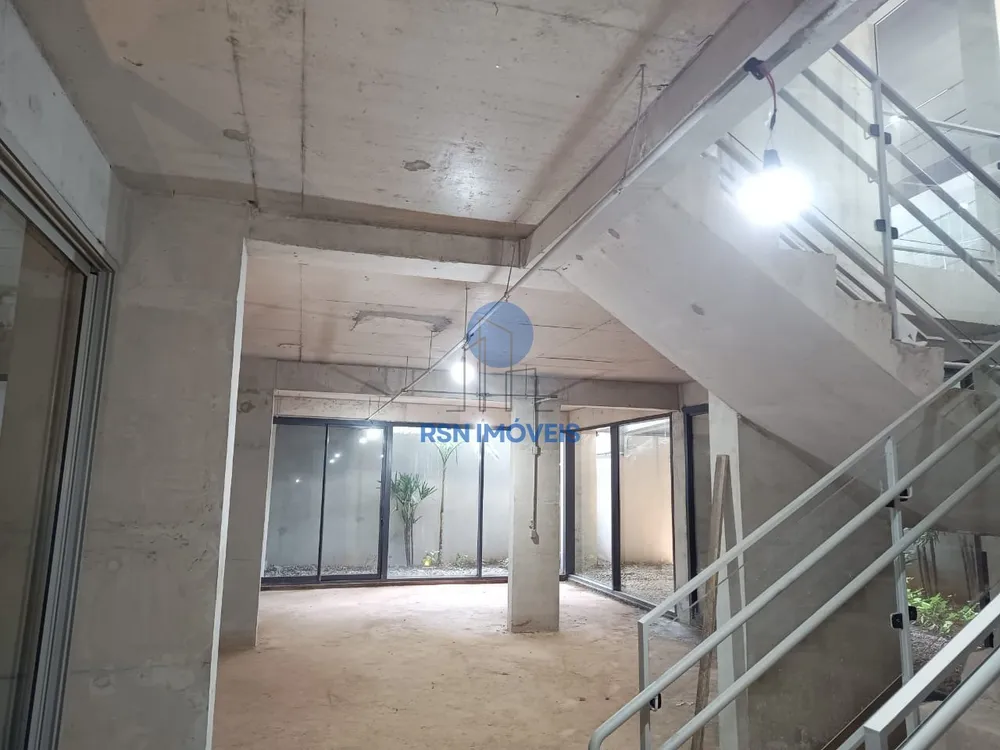 Loja-Salão, 389 m² - Foto 1