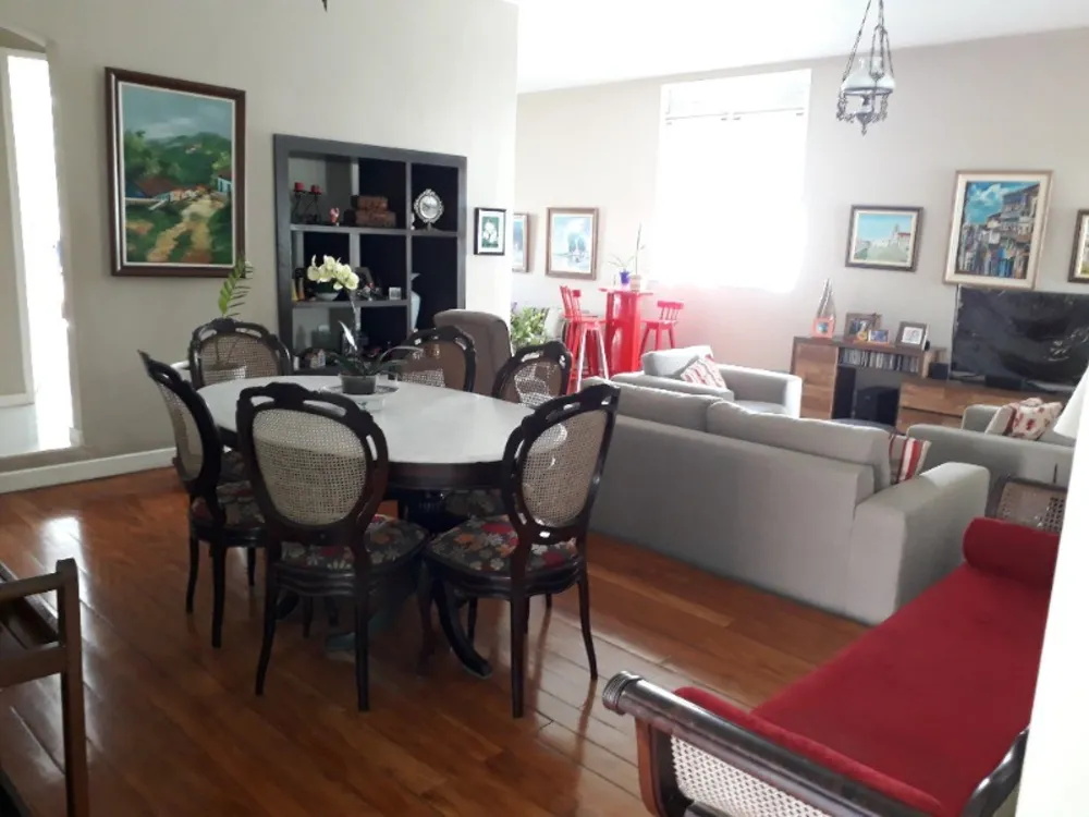 Casa, 5 quartos, 250 m² - Foto 4