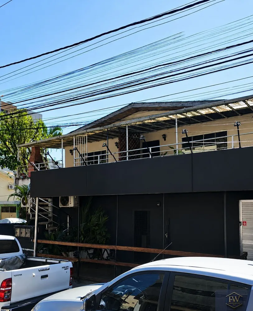Casa, 3 quartos, 240 m² - Foto 1