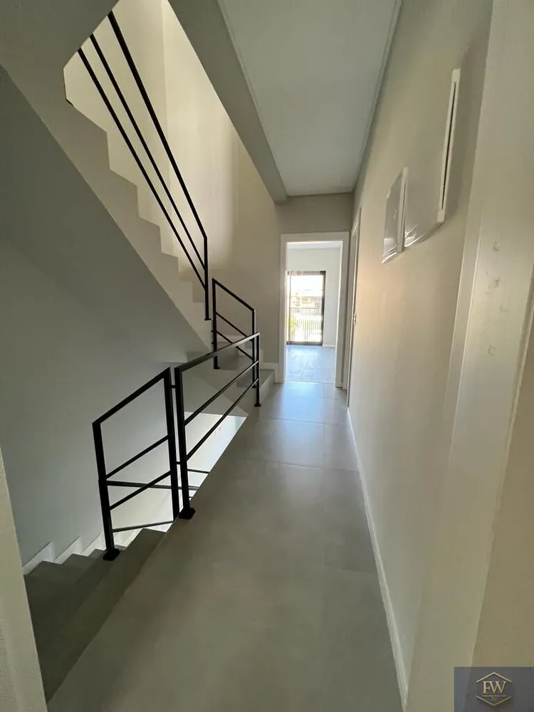 Sobrado, 3 quartos, 205 m² - Foto 2