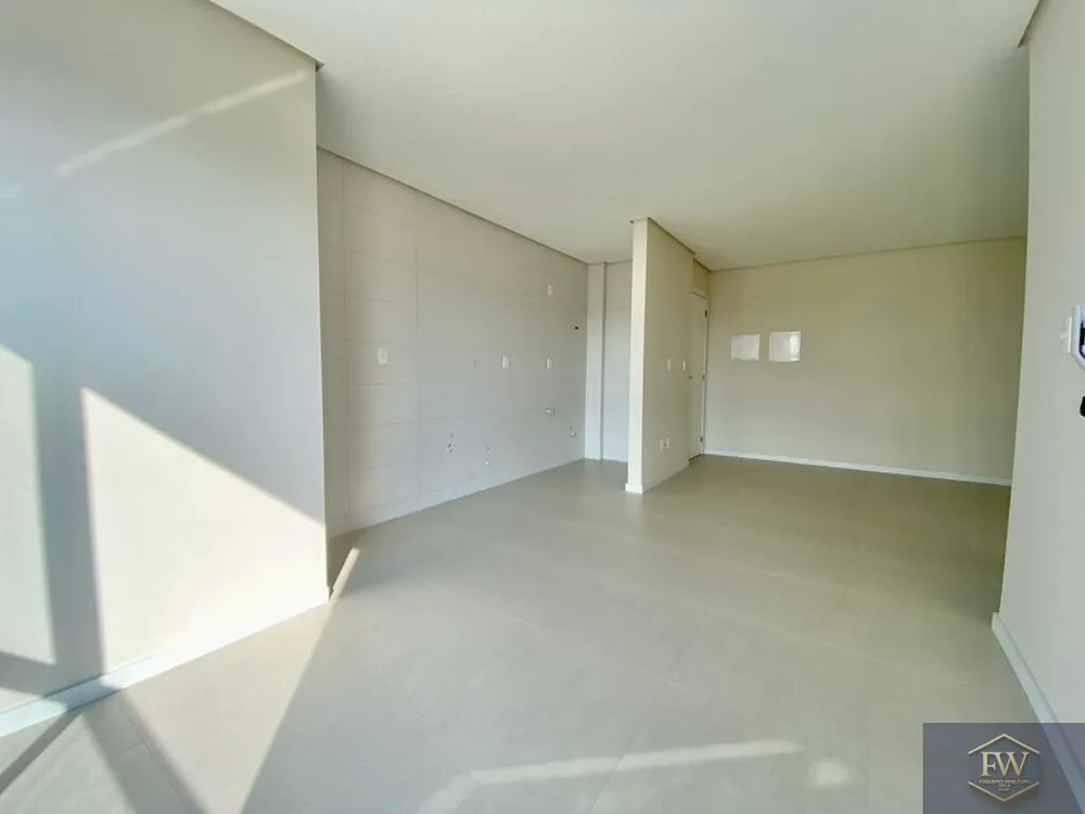 Apartamento, 2 quartos, 75 m² - Foto 2