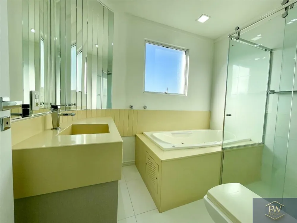 Apartamento, 3 quartos, 133 m² - Foto 2