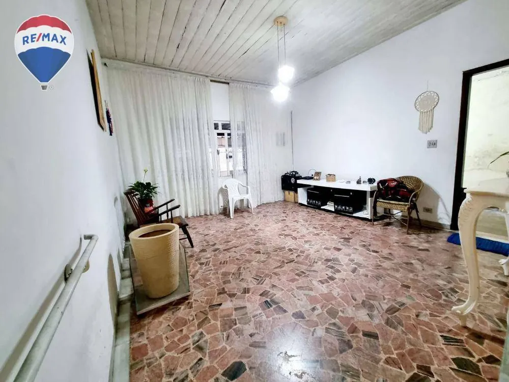 Casa, 2 quartos, 180 m² - Foto 4