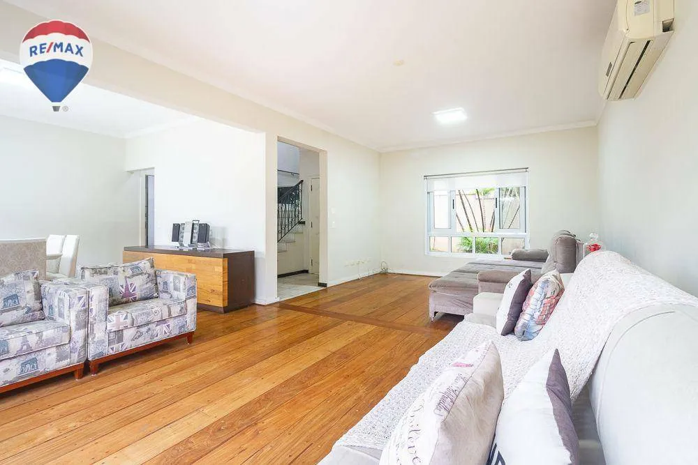 Casa, 3 quartos, 262 m² - Foto 4