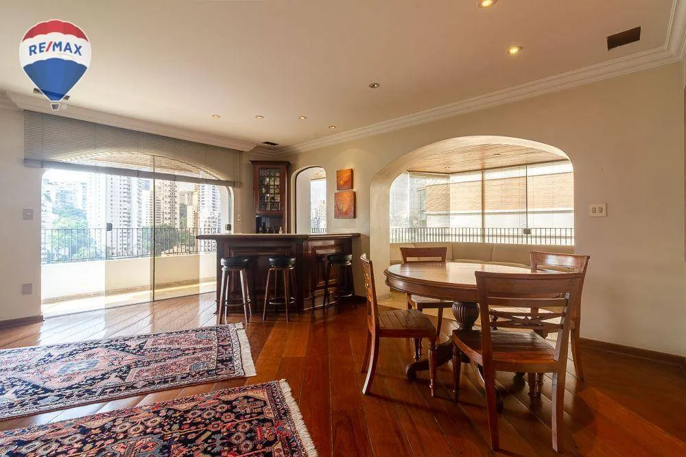 Apartamento, 4 quartos, 300 m² - Foto 2