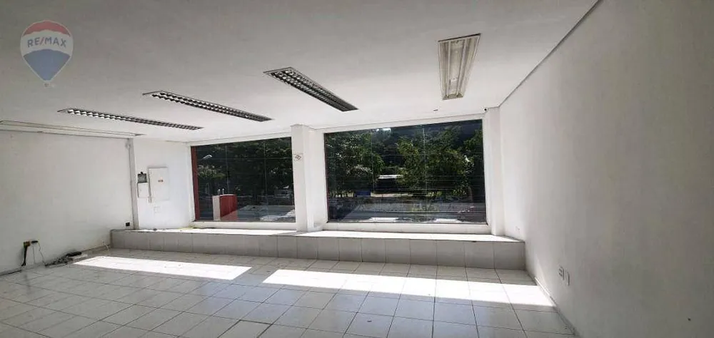 Loja-Salão, 570 m² - Foto 1
