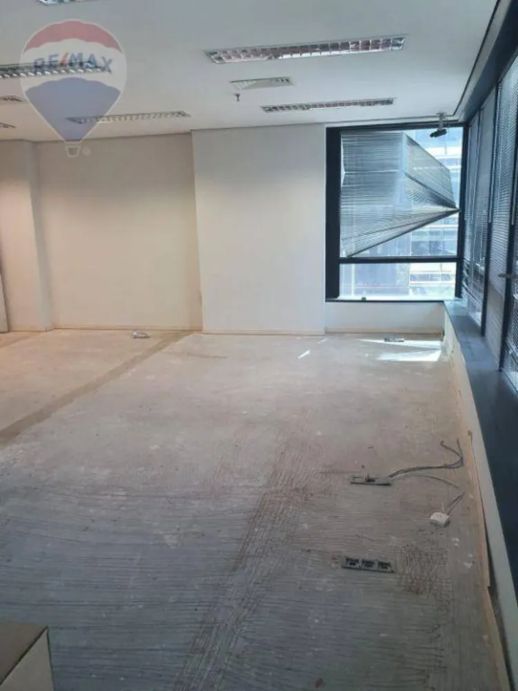 Prédio Inteiro, 30 m² - Foto 2