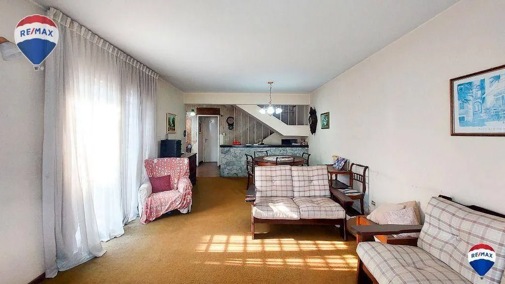 Casa, 3 quartos, 233 m² - Foto 4
