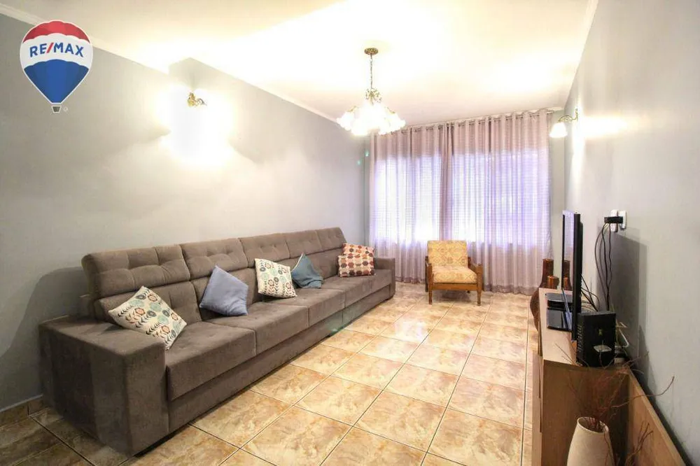 Casa, 3 quartos, 200 m² - Foto 4