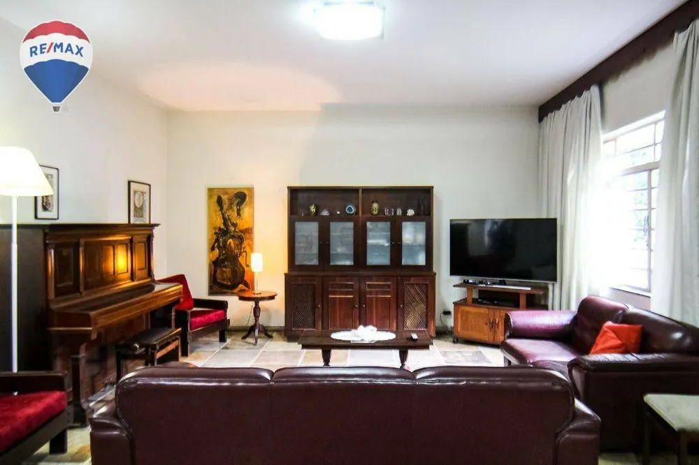 Sobrado, 3 quartos, 290 m² - Foto 1