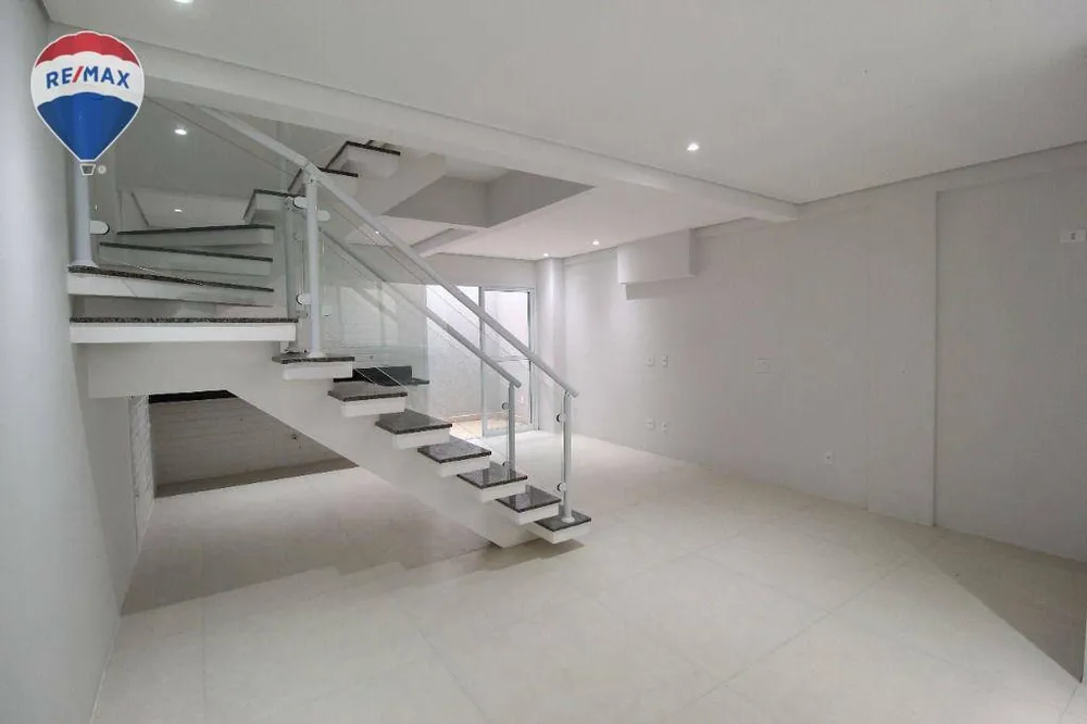 Casa, 3 quartos, 93 m² - Foto 1