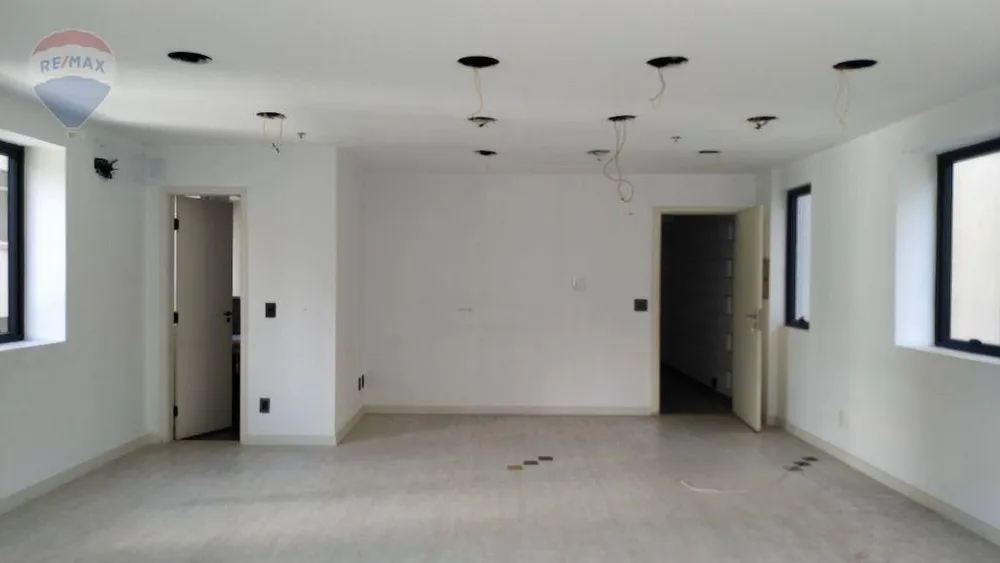 Prédio Inteiro, 100 m² - Foto 1