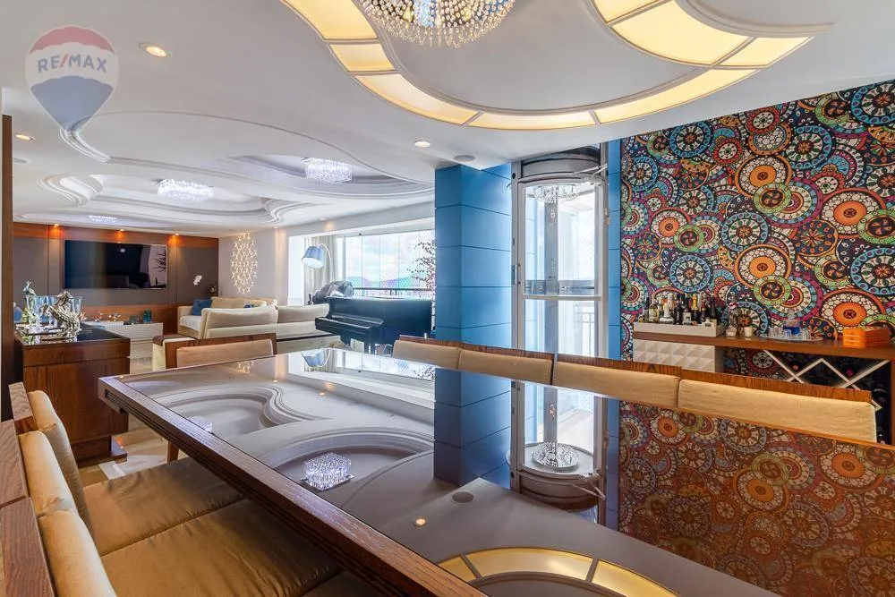 Cobertura, 3 quartos, 326 m² - Foto 2