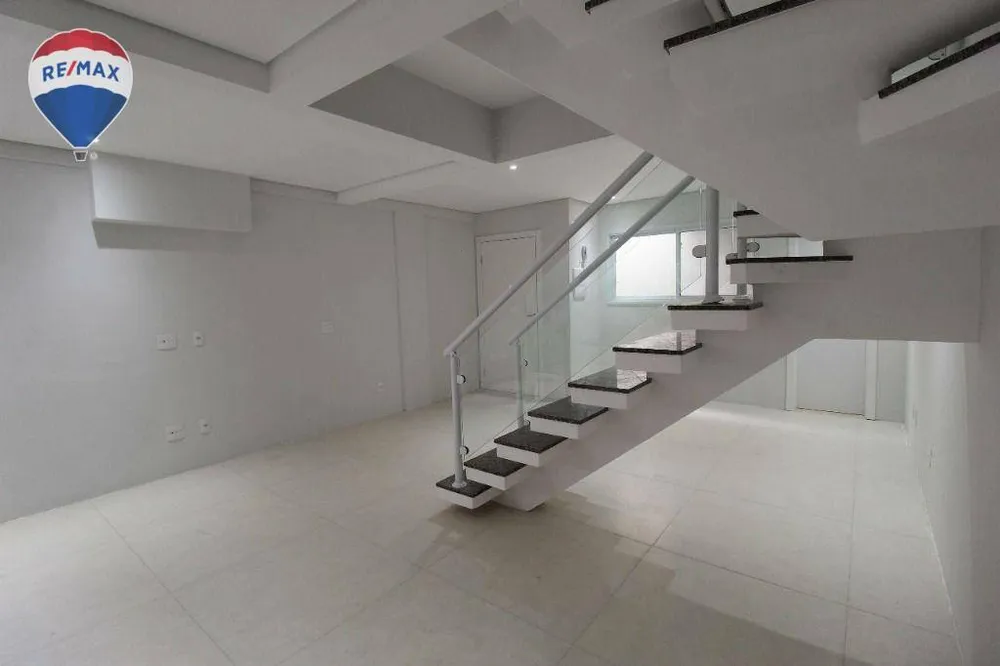 Casa, 3 quartos, 101 m² - Foto 2