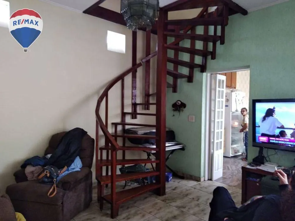 Casa, 3 quartos, 270 m² - Foto 3