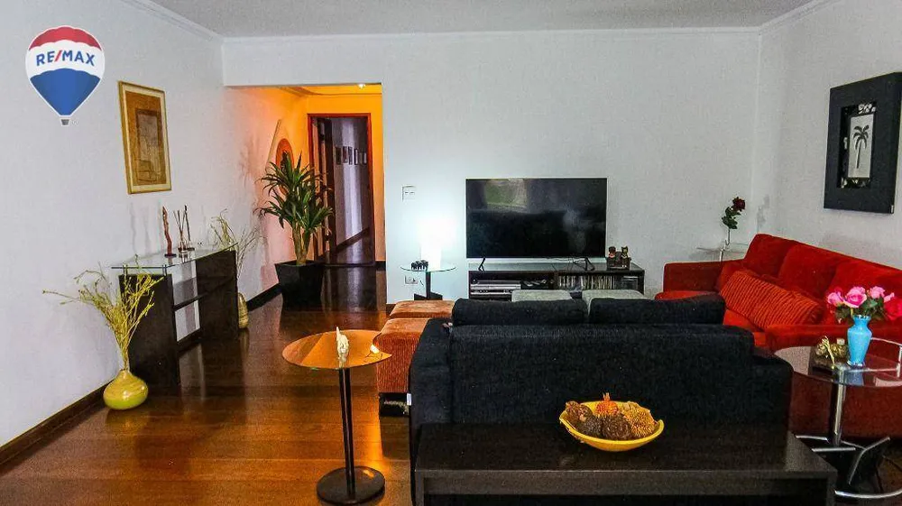 Apartamento, 4 quartos, 200 m² - Foto 1