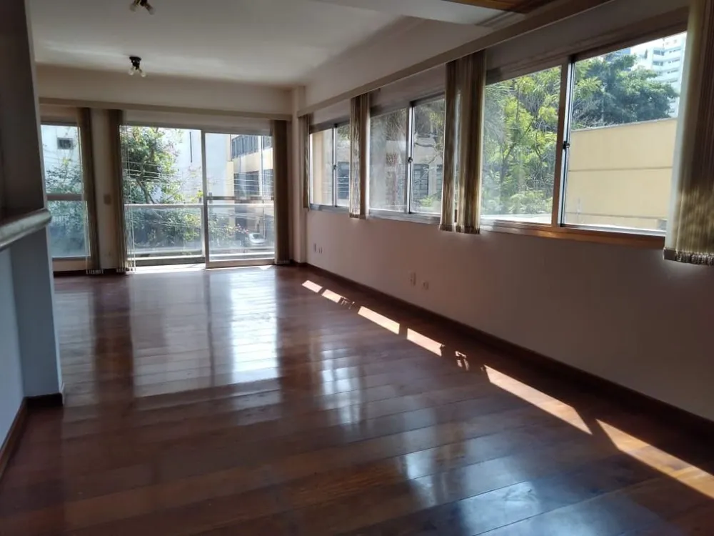 Apartamento, 3 quartos, 125 m² - Foto 2