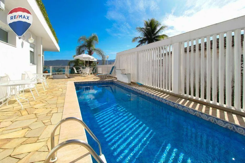 Casa, 6 quartos, 304 m² - Foto 4