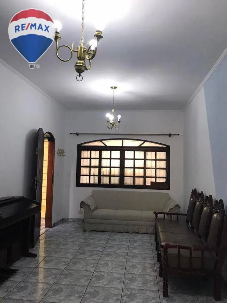 Casa, 3 quartos, 265 m² - Foto 2