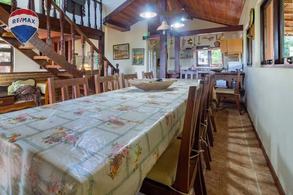 Casa, 4 quartos, 300 m² - Foto 4