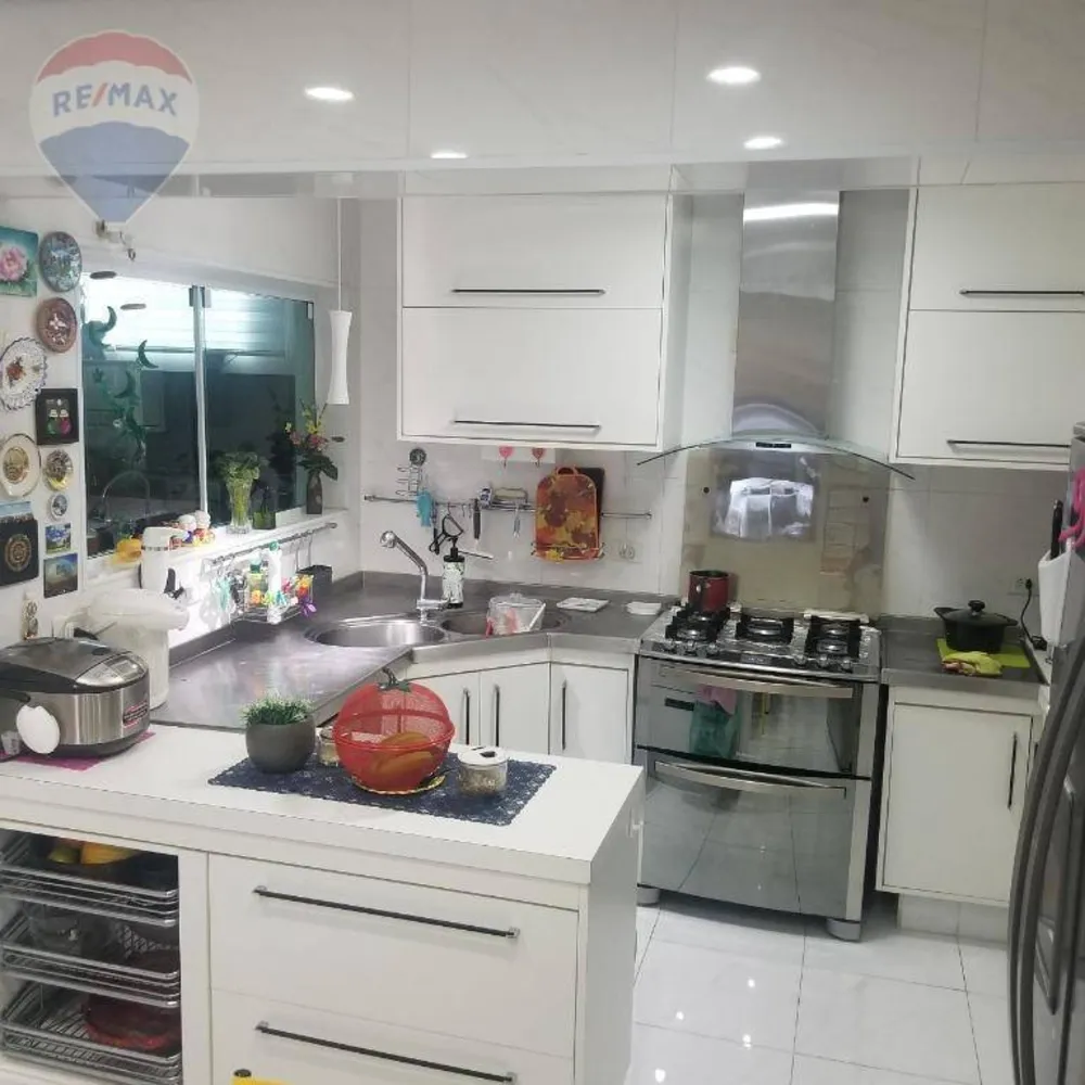 Casa, 3 quartos, 225 m² - Foto 3