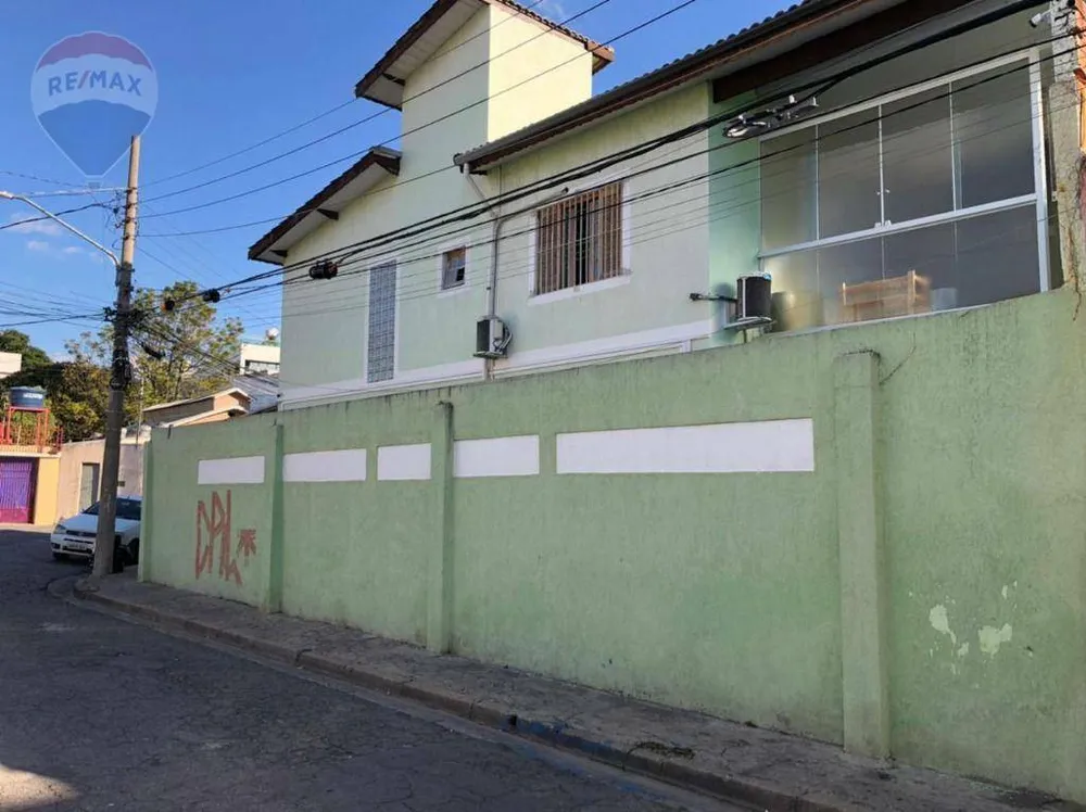 Casa, 3 quartos, 250 m² - Foto 2