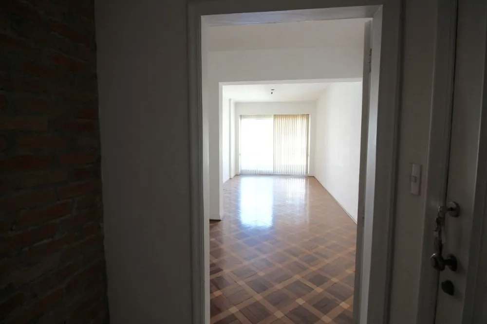 Apartamento, 3 quartos, 192 m² - Foto 2