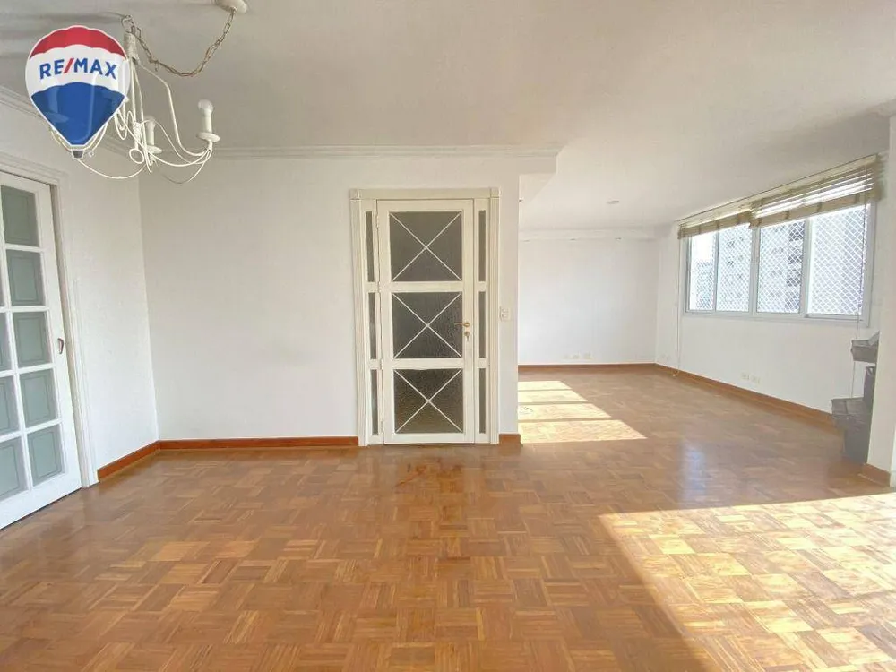 Apartamento, 3 quartos, 141 m² - Foto 2