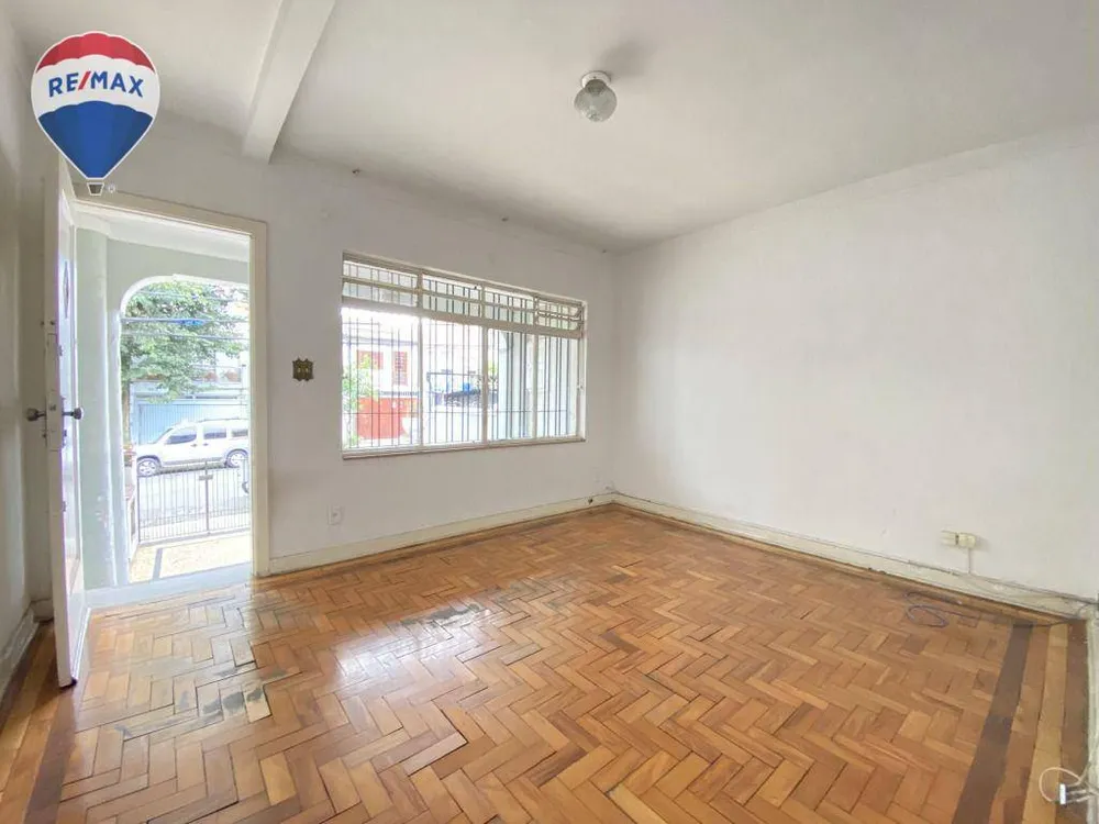 Casa, 3 quartos, 218 m² - Foto 2