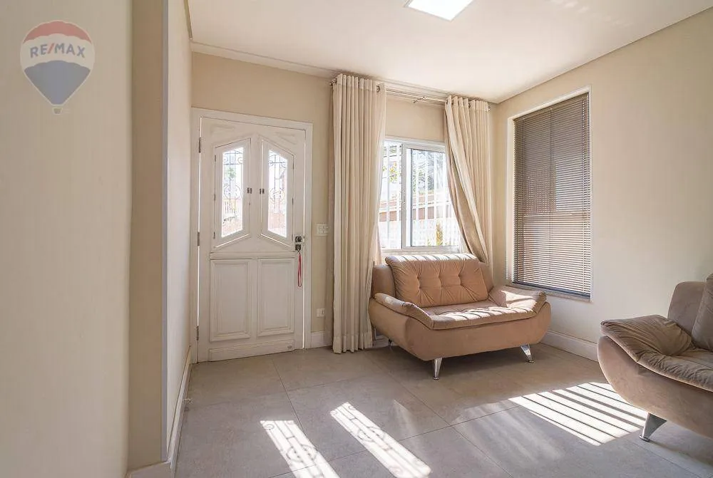 Casa, 3 quartos, 200 m² - Foto 3