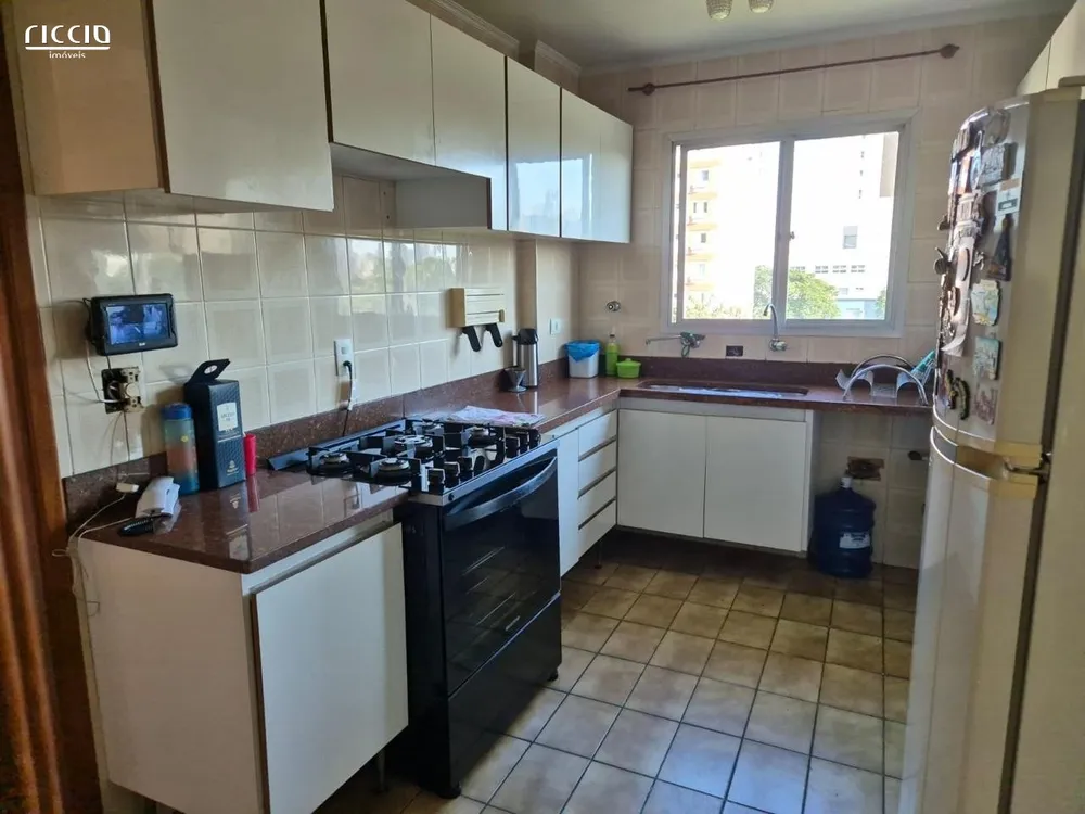 Apartamento, 4 quartos, 226 m² - Foto 1