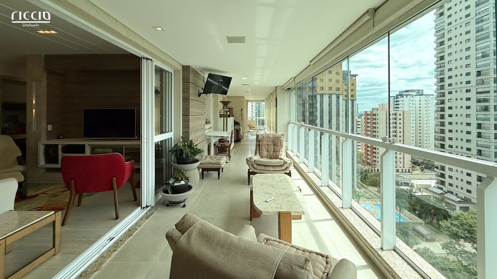 Apartamento, 4 quartos, 194 m² - Foto 1