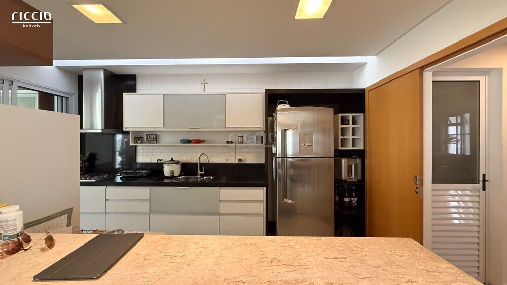 Apartamento, 4 quartos, 194 m² - Foto 5