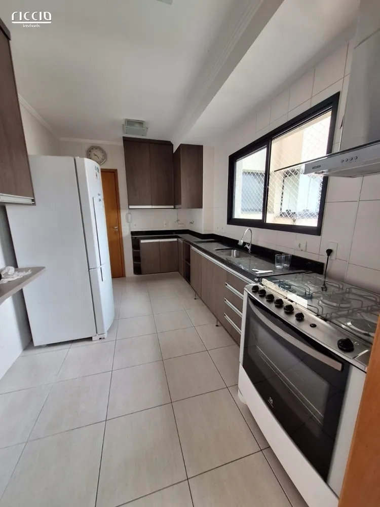 Apartamento, 3 quartos, 152 m² - Foto 4