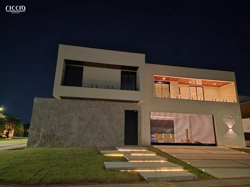 Casa de Condomínio à venda com 5 quartos, 800m² - Foto 3