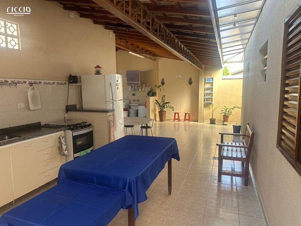 Casa, 3 quartos, 210 m² - Foto 11