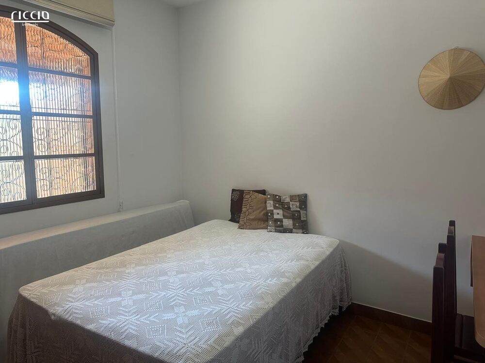 Casa, 3 quartos, 210 m² - Foto 17