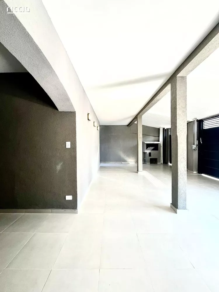 Casa à venda com 4 quartos, 154m² - Foto 4