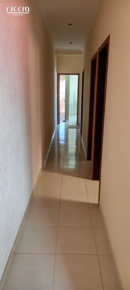 Casa, 3 quartos, 281 m² - Foto 1