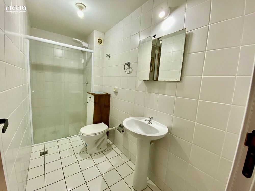 Apartamento, 3 quartos, 80 m² - Foto 2